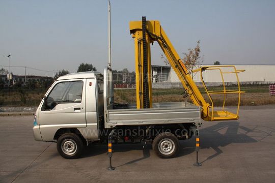 點(diǎn)擊查看詳細(xì)信息<br>標(biāo)題：電動(dòng)作業(yè)車 閱讀次數(shù)：2865