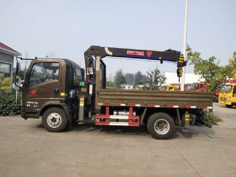 點擊查看詳細(xì)信息<br>標(biāo)題：4噸重汽豪沃隨車吊 閱讀次數(shù)：1906