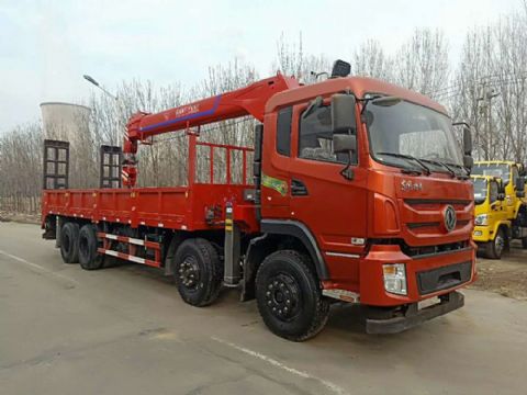點擊查看詳細(xì)信息<br>標(biāo)題：16噸東風(fēng)隨車吊 閱讀次數(shù)：3461